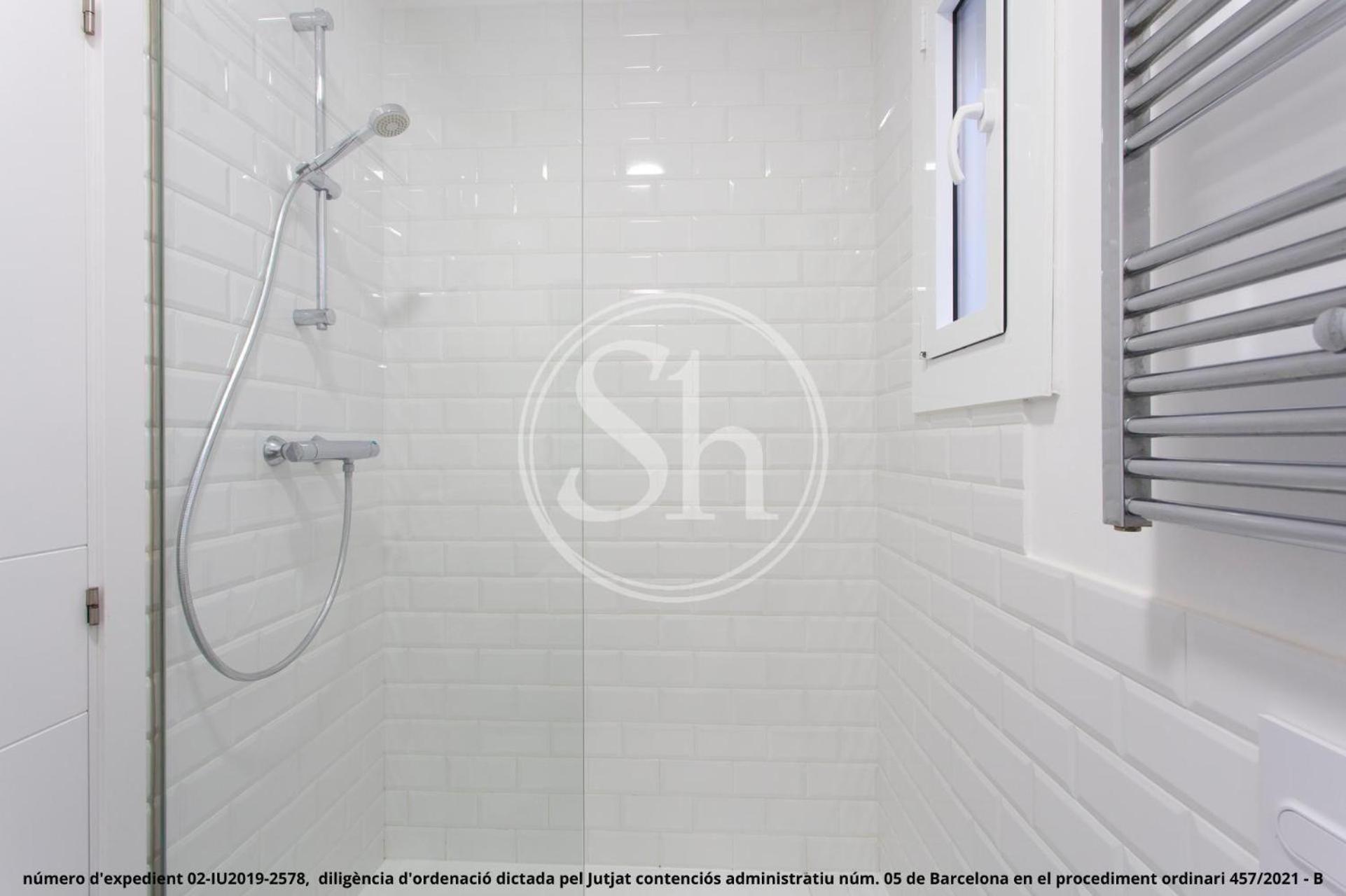 Apartamento Lindo Atico En El Centro De Barcelona